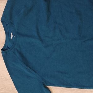 Goodfellow & Co. Blue Henley, size medium